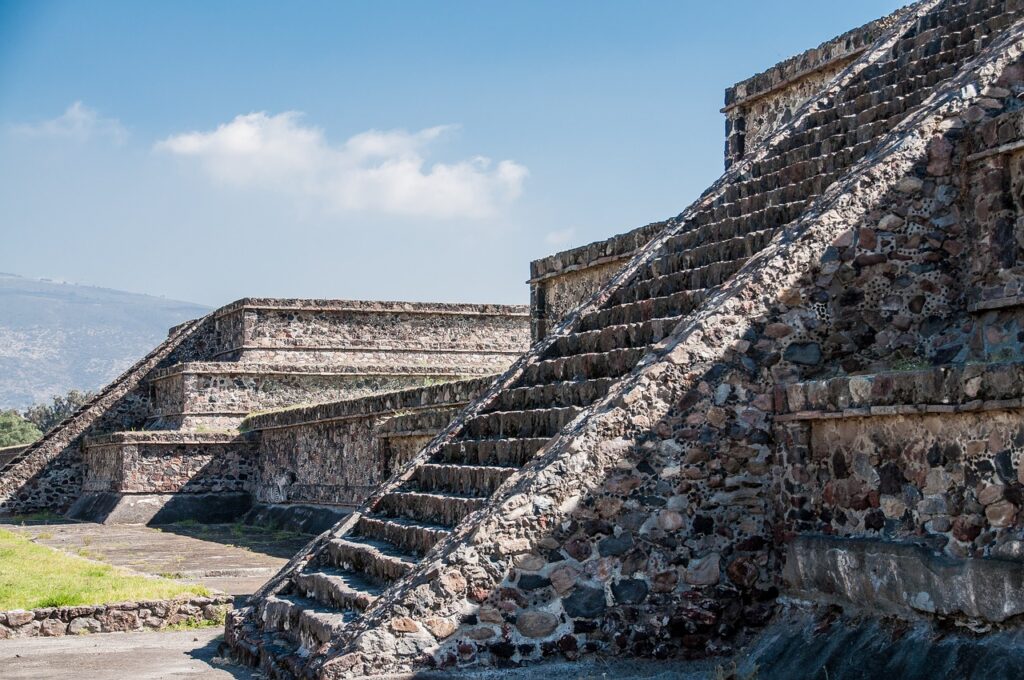 teotihuacan, mexico, pyramids-4573318.jpg